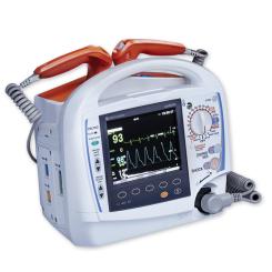 Defibrillator TEC 5621/5631 ohne externen Schrittmacher, inkl. Standard-Zubehör